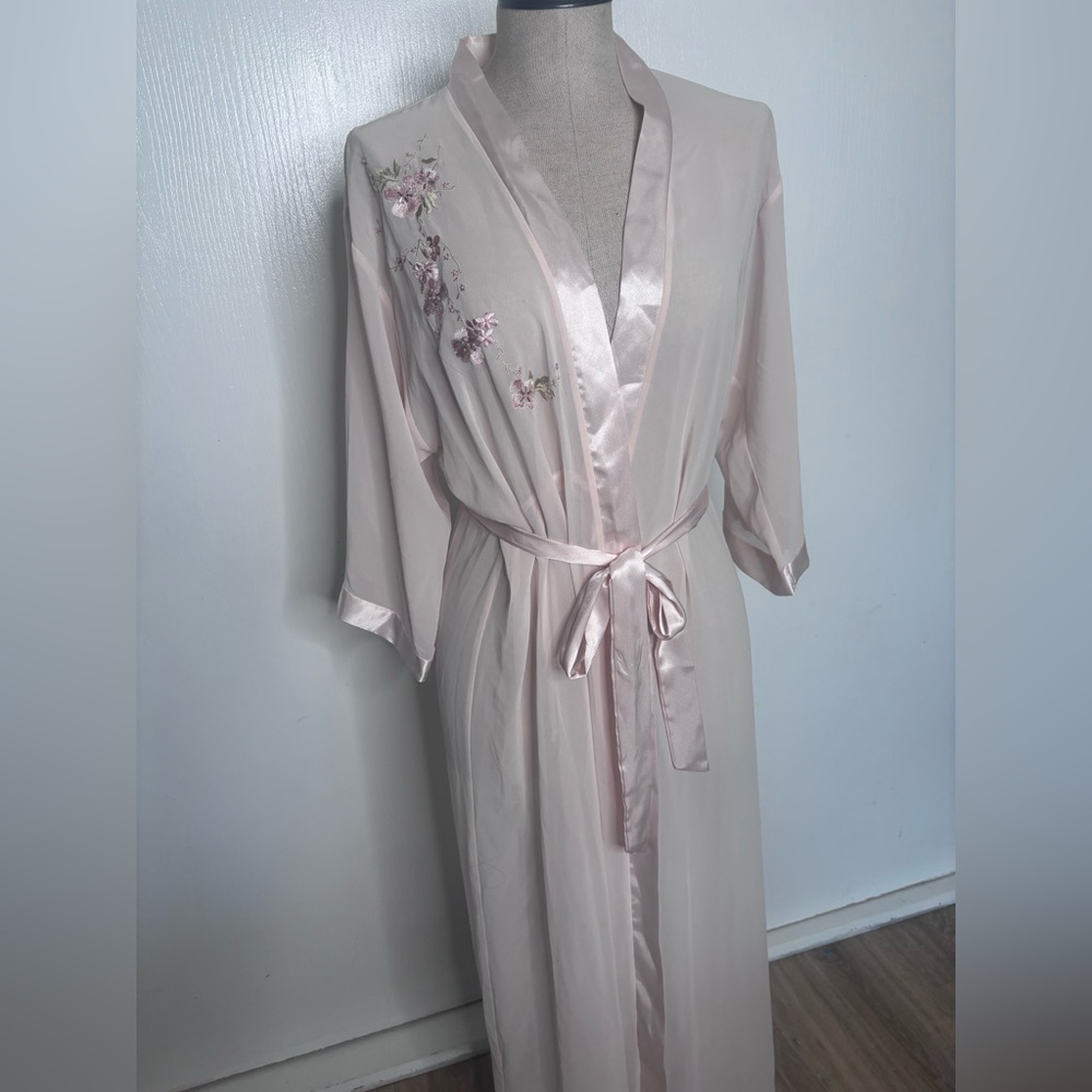 Vintage California Dynasty Sheer Lace Robe Pink Satin Trim – Medium - Picture 3 of 13